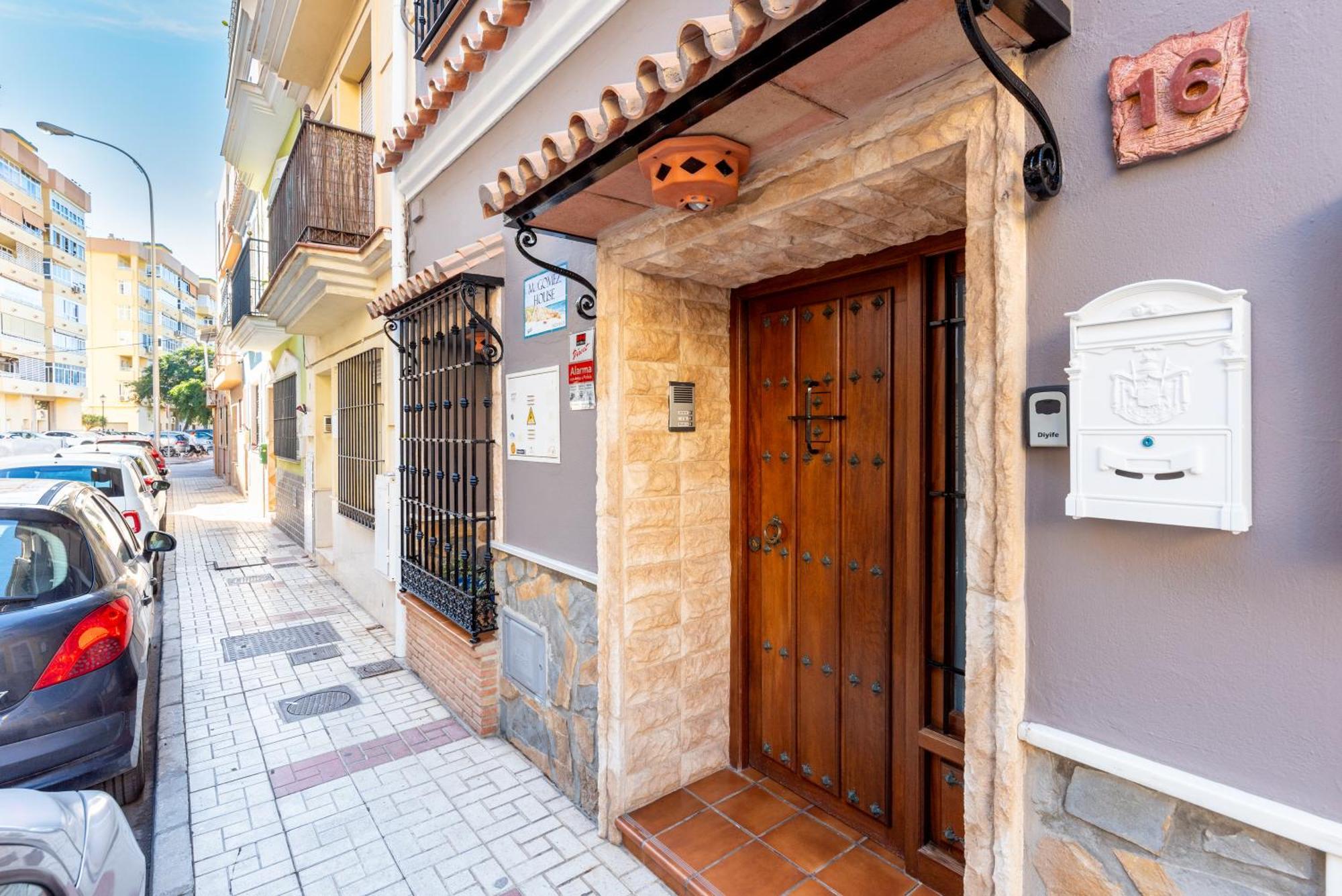 Mcgomez House Lägenhet Málaga Exteriör bild